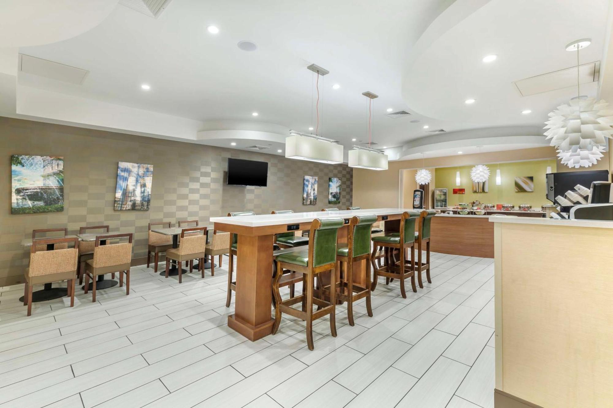 Best Western Plus New Englander Woburn Ngoại thất bức ảnh