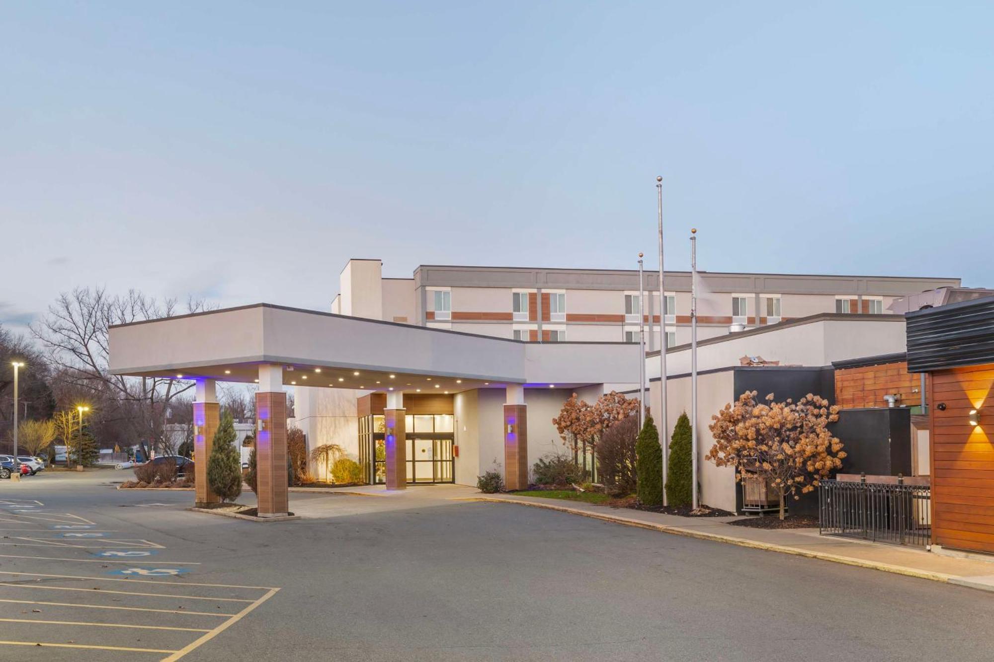 Best Western Plus New Englander Woburn Ngoại thất bức ảnh